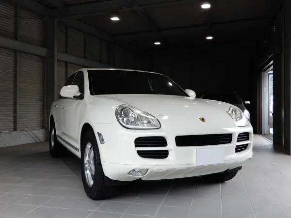 Porsche Cayenne 3200 OP 18-inch Wheels Pioneer CarPlay (White) — , 24,000km, for sale in Kenya