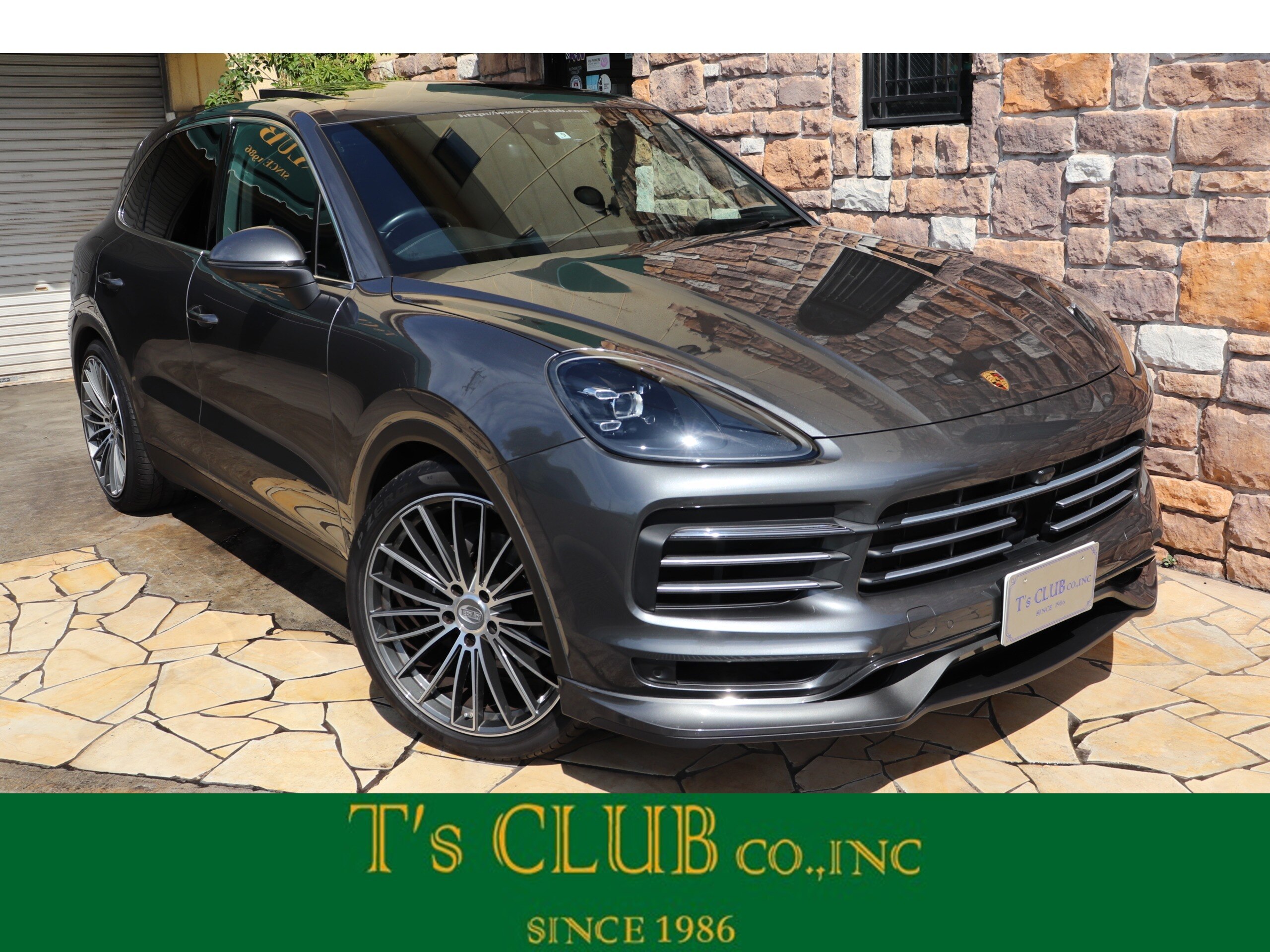 Porsche Cayenne 3.0 Tiptronic S 4WD TechArt Aero Panorama SR Black Leather (Quartzite Grey)