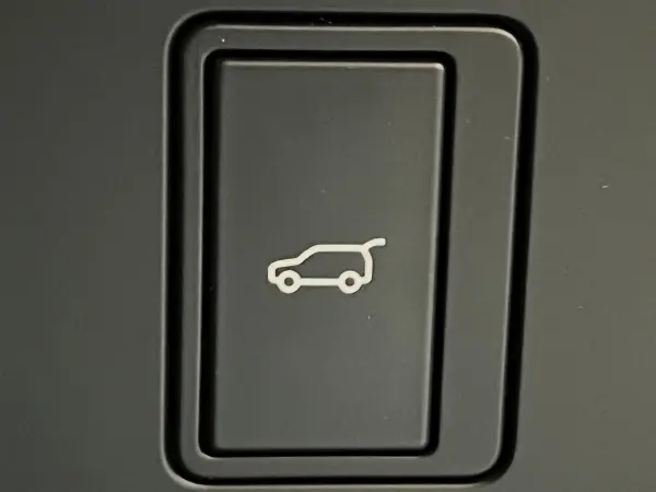 2021 Landrover Rangerover — photo 9 | Tuminion Kenya