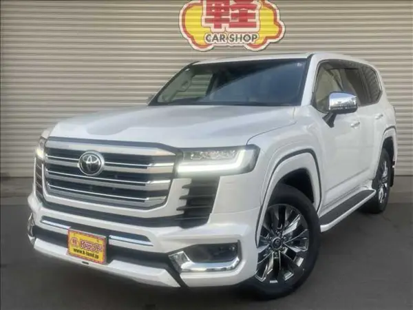 2023 Toyota Landrcuiser 300 — photo 2