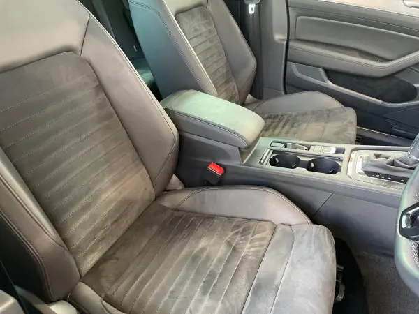 Volkswagen Passat Variant TDI Elegance Line Diesel Turbo — photo 9