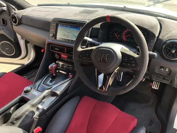 2019 Nissan Gt-r — photo 2 | Tuminion Kenya