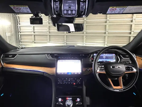Jeep Grand Cherokee Summit Reserve 4xe 4WD — photo 9