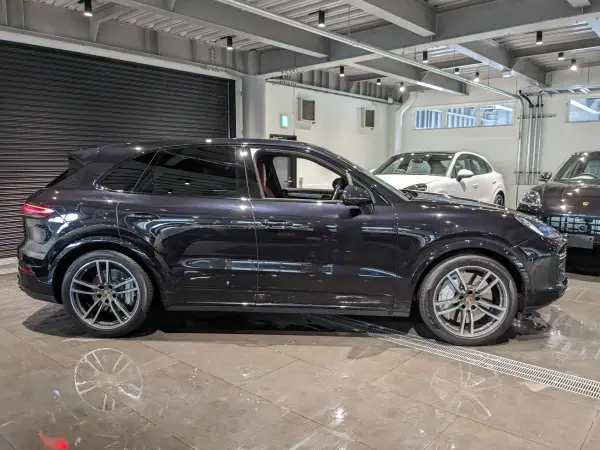 Porsche Cayenne Turbo Tiptronic S 4WD Certified Pre-Owned Warranty 2020 (Jet Black Metallic) — photo 7