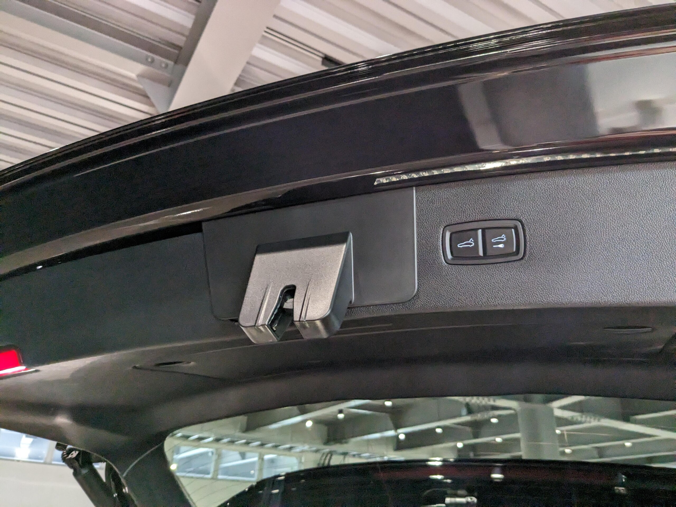 Porsche Cayenne Turbo Tiptronic S 4WD Certified Used Car Warranty 2020 Model (Jet Black Metallic) — photo 9