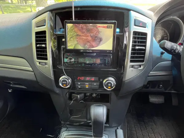 2016 Mitsubishi Pajero — photo 9 | Tuminion Kenya