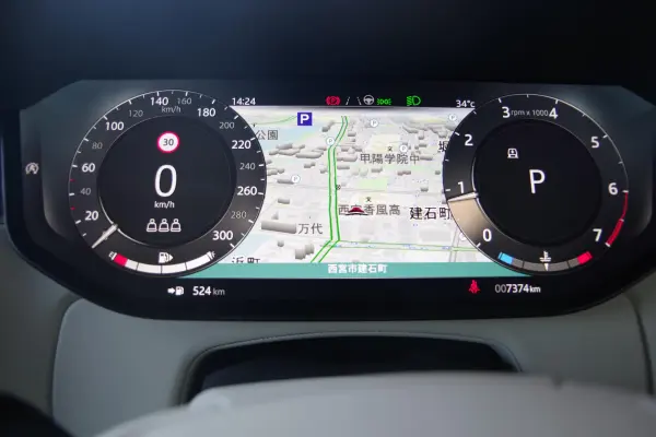 Land Rover Range Rover HSE 4.4L P530 Long Wheelbase 4WD 11.4-inch Rear Seat Entertainment (Santorini Black Metallic) — photo 7