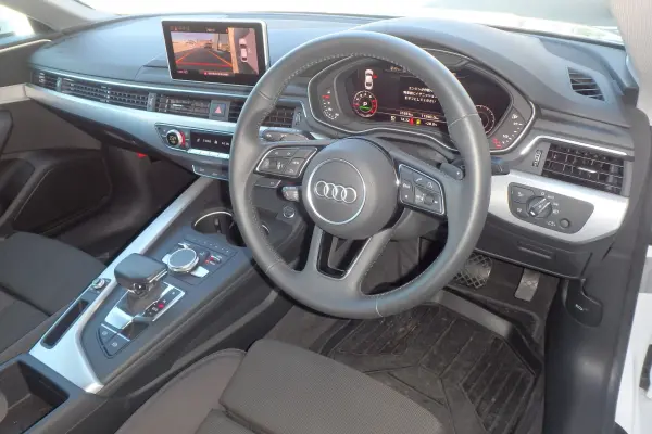Audi A5 Sportback 40 TFSI Sport Assistance Package Virtual Cockpit (White) — photo 7