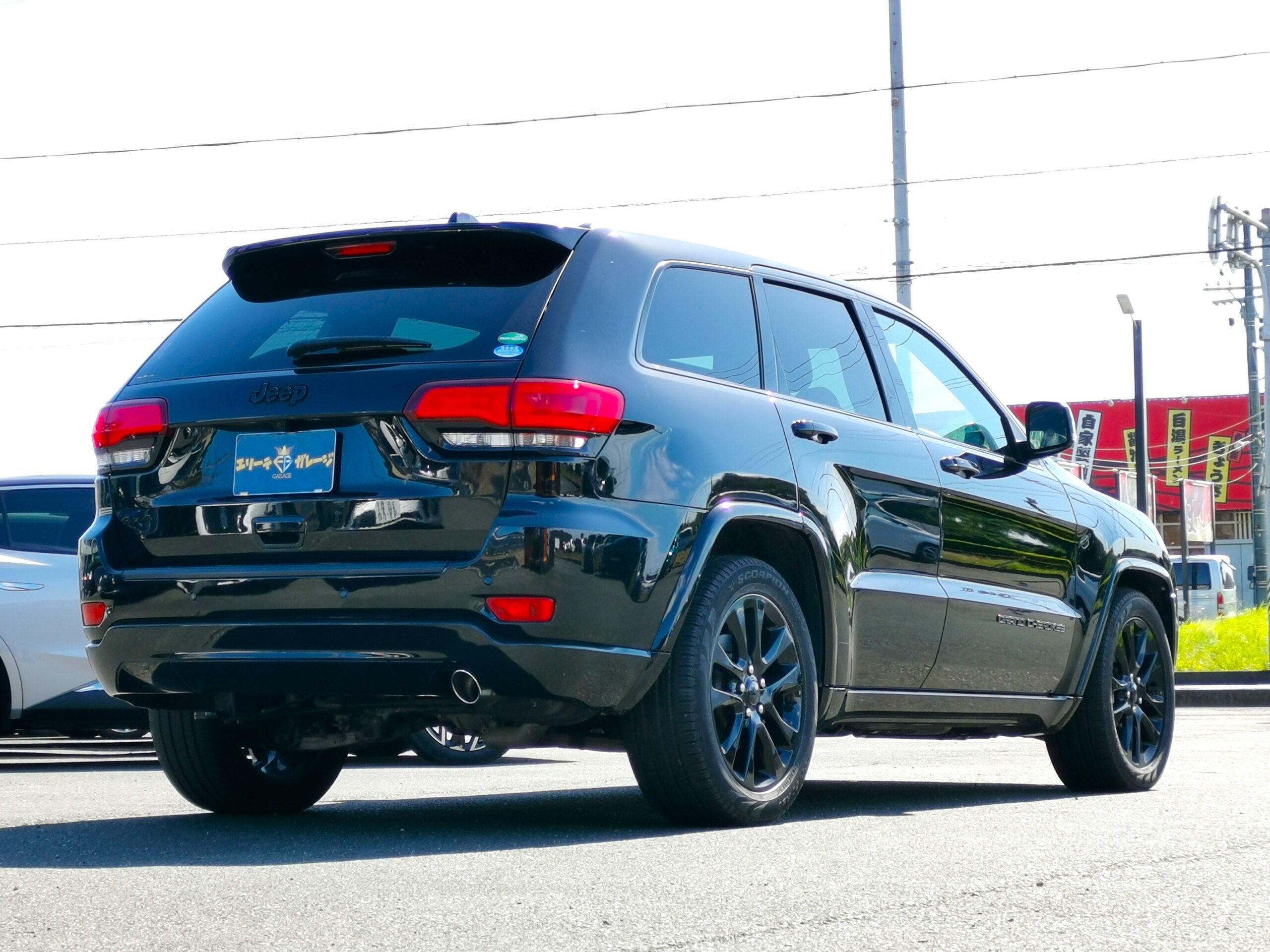 Jeep Grand Cherokee Altitude 4WD — photo 9