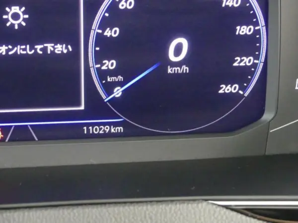 Volkswagen Passat Variant TDI Elegance Diesel Turbo Certified Used Car (Black) — photo 8