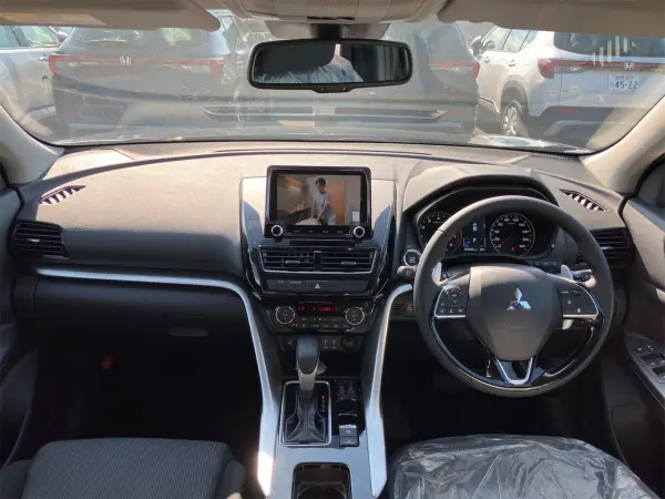 2024 Mitsubishi Eclipse Cross — photo 7 | Tuminion Kenya