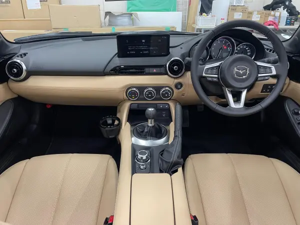 Mazda Roadster 1.5 S Leather Package V Selection One-Owner Beige Leather Seats Beige Soft Top Genuine SD Navi/Full-Seg TV Backup Camera BOSS Sound System Radar Cruise Control Collision Mitigation Braking Genuine 16AW LED Headlights Warranty Manual Spare Key (Jet Black Mica) — photo 9