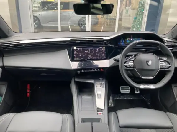 2024 Peugeot 308 — photo 3