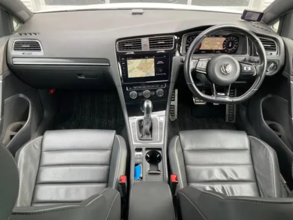 2018 Volkswagen Golf — photo 2 | Tuminion Kenya