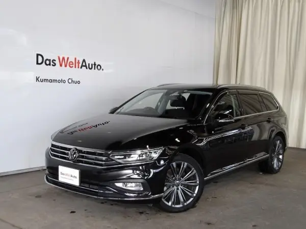 Volkswagen Passat Variant TSI Elegance Advance Certified Used Car with 1-Year Dealer Warranty (Black)