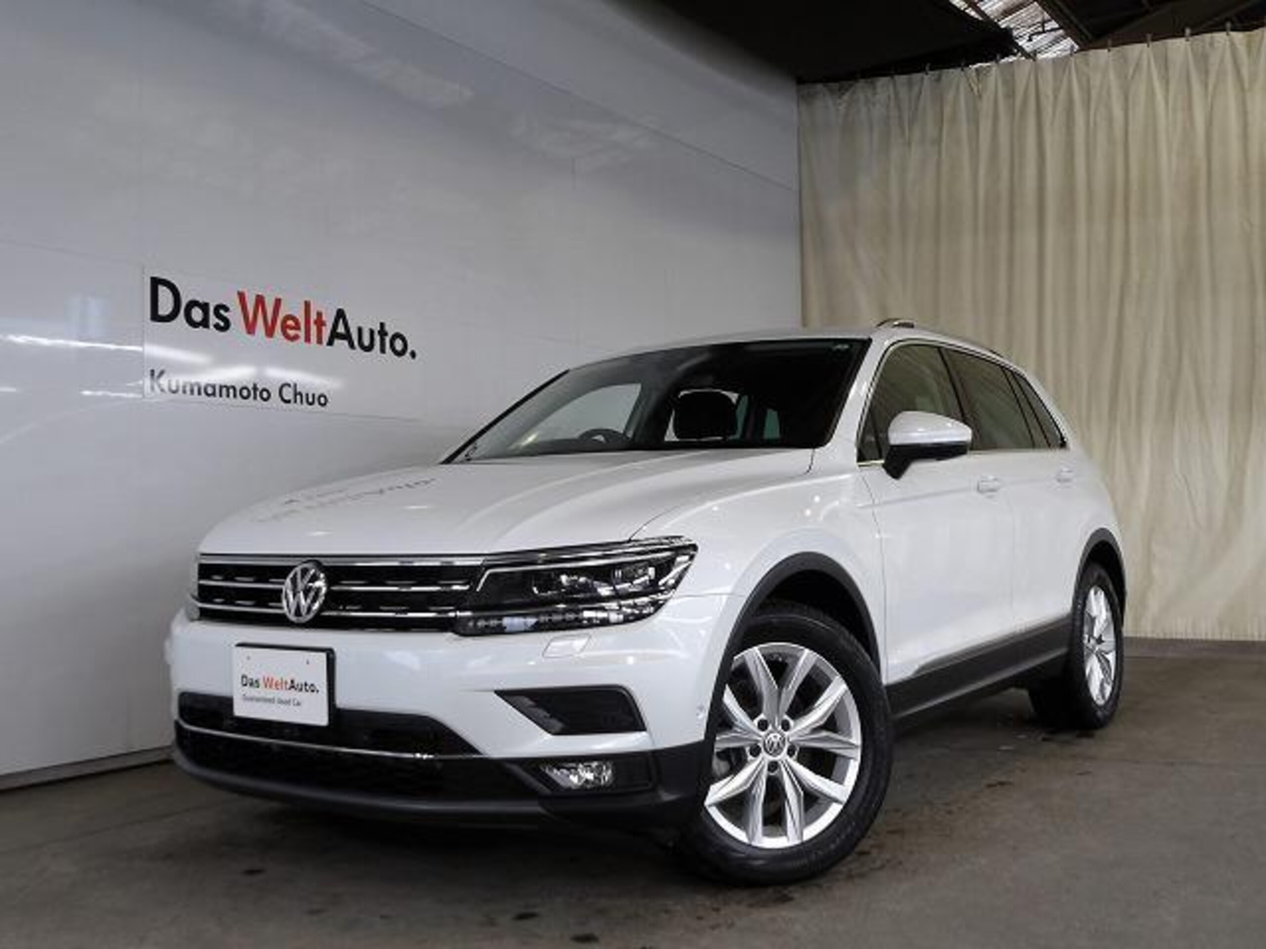 Volkswagen Tiguan TSI Highline Certified Used Car with 1-Year Dealer Warranty