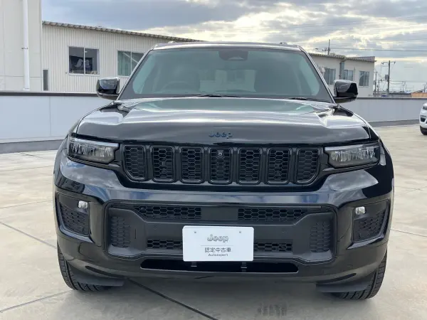 2025 Jeep Grand Cherokee — photo 2