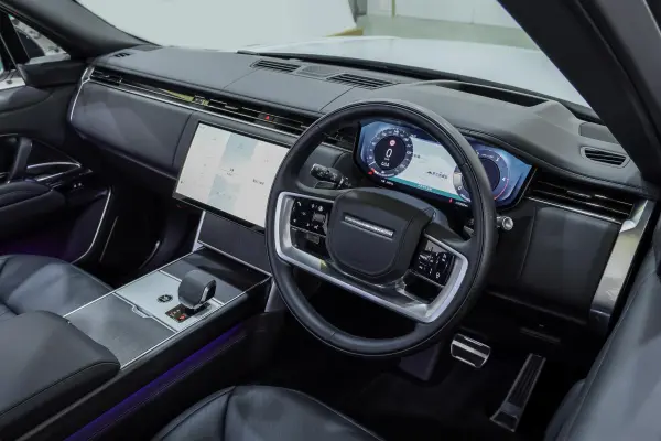 Land Rover Range Rover Autobiography 3.0L D300 Standard Wheelbase Diesel Turbo 4WD — photo 7