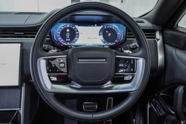 Land Rover Range Rover Autobiography 3.0L D300 Standard Wheelbase Diesel Turbo 4WD — photo 8