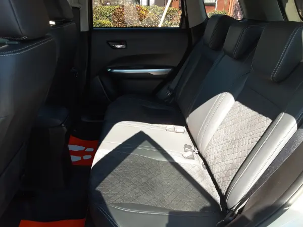 Suzuki Escudo 1.5 4WD — photo 8