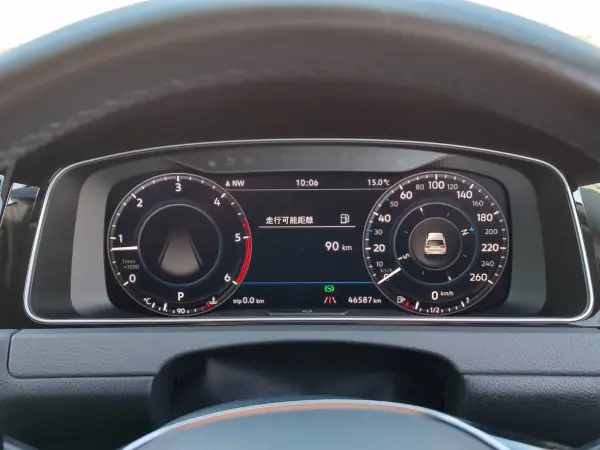 Volkswagen Golf TDI Highline Meister Diesel Turbo — photo 7