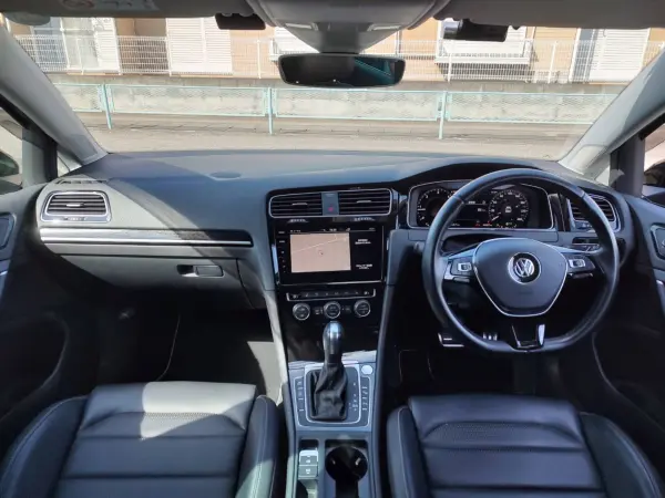 Volkswagen Golf TDI Highline Meister Diesel Turbo — photo 8