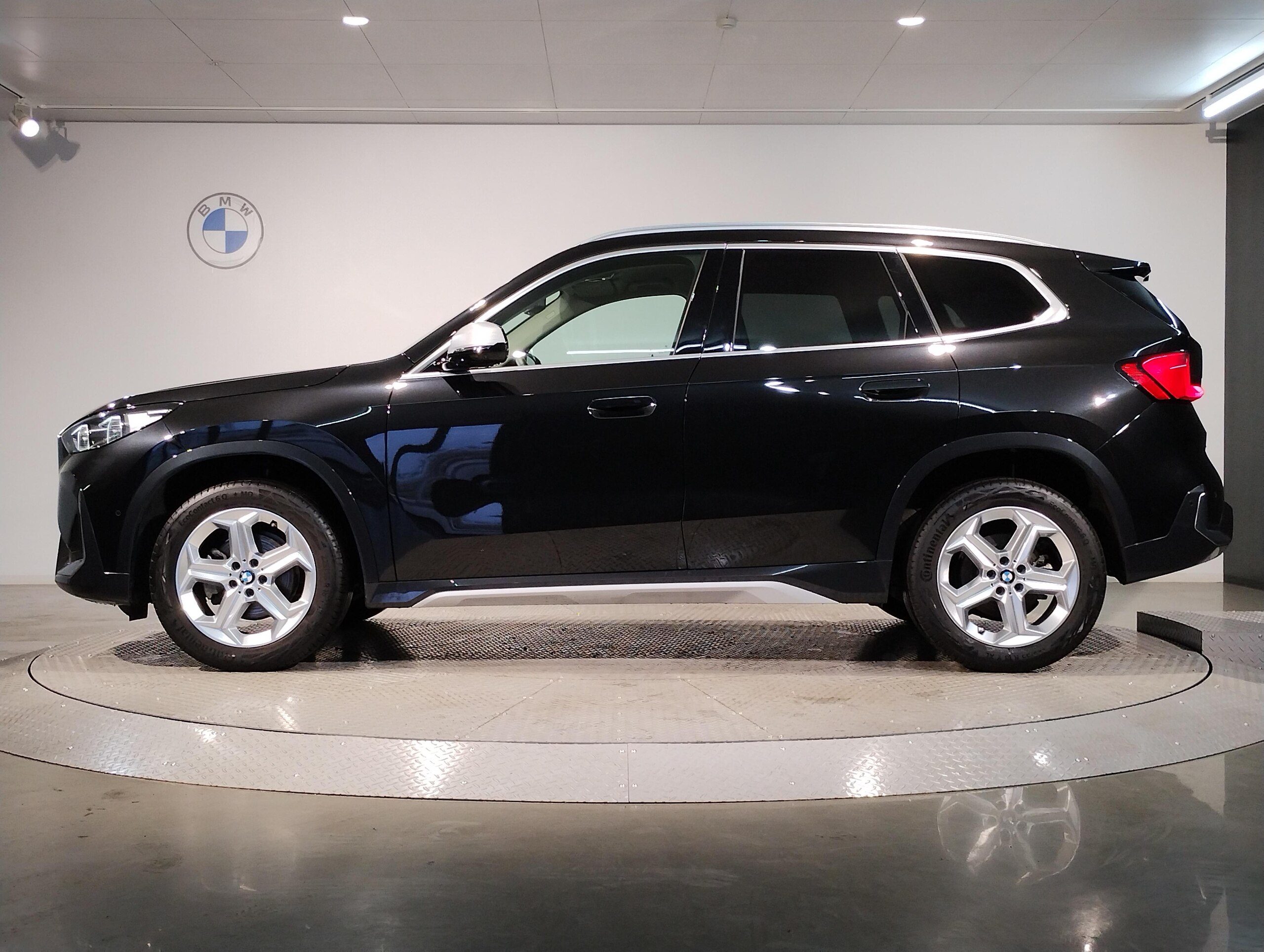 2023 Bmw X1 — photo 2