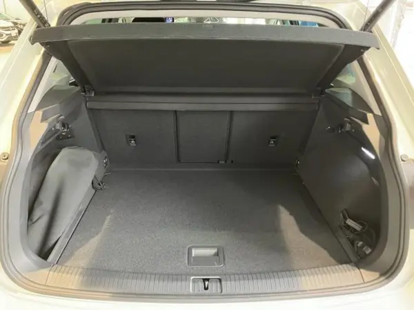 2022 Volkswagen Tiguan — photo 7 | Tuminion Kenya