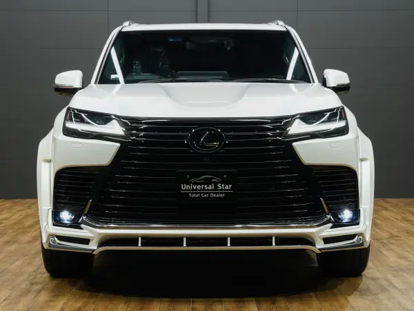 Lexus LX600 4WD WALD Complete / Genuine Leather / SR / Digital Mirror (Sonic Quartz) — photo 9