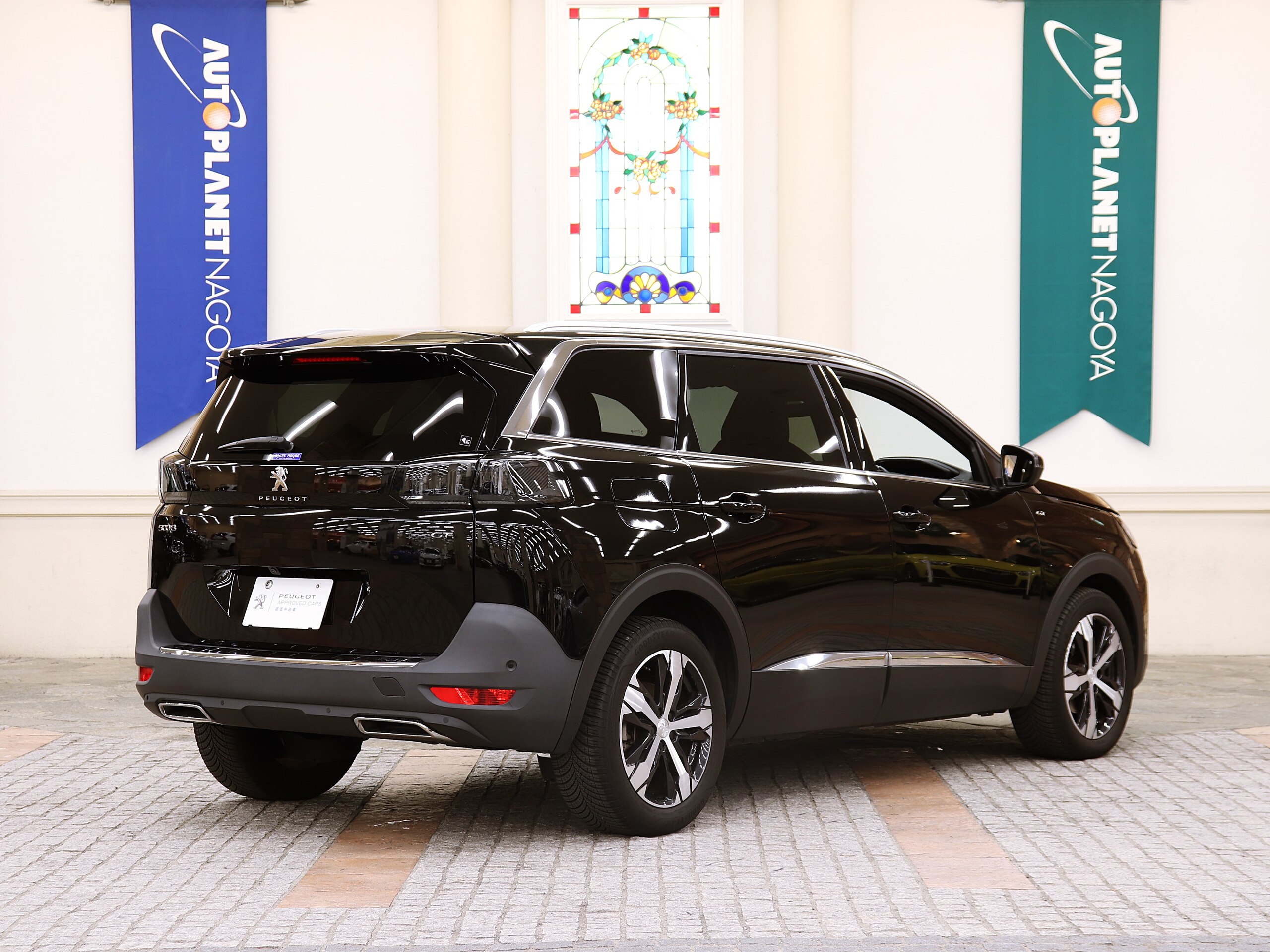 2022 Peugeot 5008 — photo 3