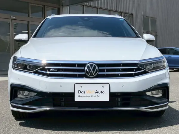 2024 Volkswagen Passat — photo 3