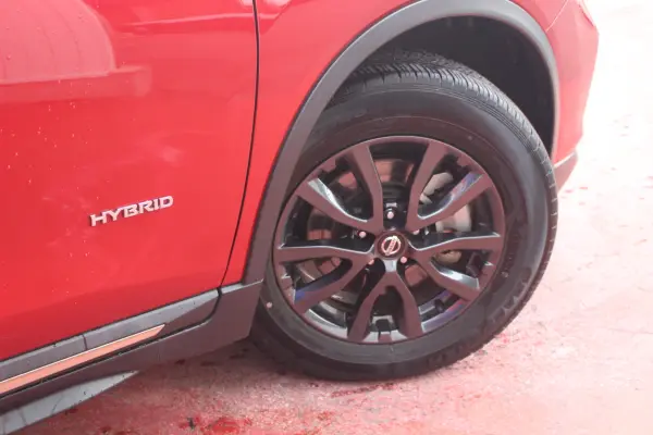 Nissan X-Trail 2.0 20Xi Hybrid 4WD — photo 8