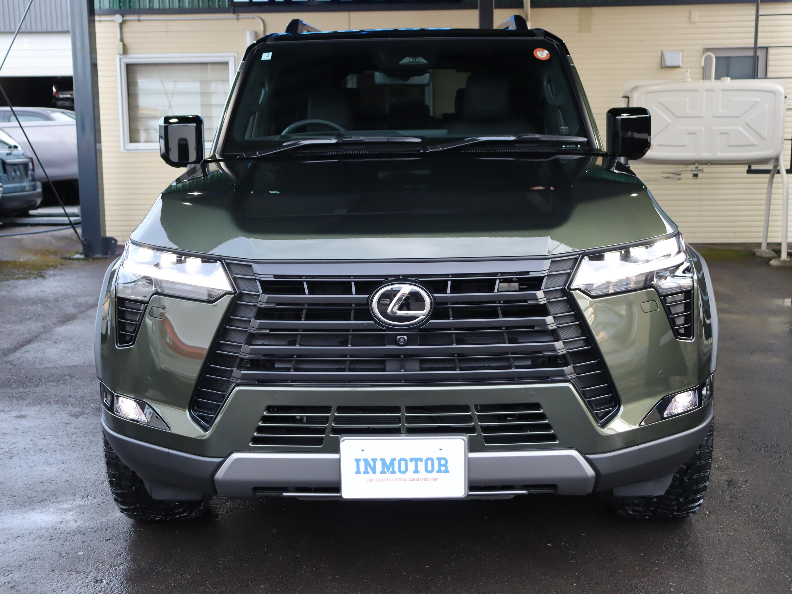 2025 Lexus Gx — photo 3