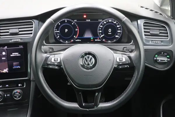 Volkswagen Golf TDI Comfortline Meister Diesel Turbo One Owner LED Headlights Digital Meter Navigation TV 17-inch Genuine Wheels ETC2.0 Park Assist Park Distance Control Dash Cam Non-smoking Car (Atlantic Blue Metallic) — photo 9