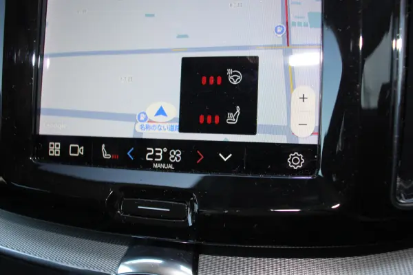 Volvo XC60 Plus B5 with Surround View Camera, Google Built-in, MT Mode (Vapor Grey Metallic) — photo 7