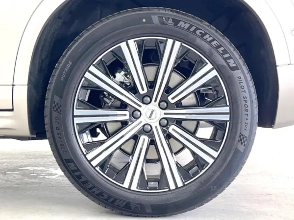 Volvo XC90 Ultimate B6 AWD 4WD Certified Used Car Non-Smoking Sunroof Brown Leather Seats Harman/Kardon Intellisafe Collision Mitigation Braking 360° View Camera Pilot Assist Radar Cruise (Bright Dusk Metallic) — photo 9