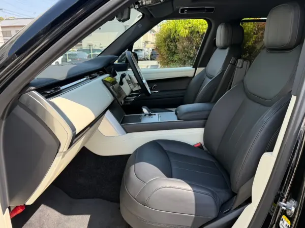 2024 Landrover Rangerover — photo 2