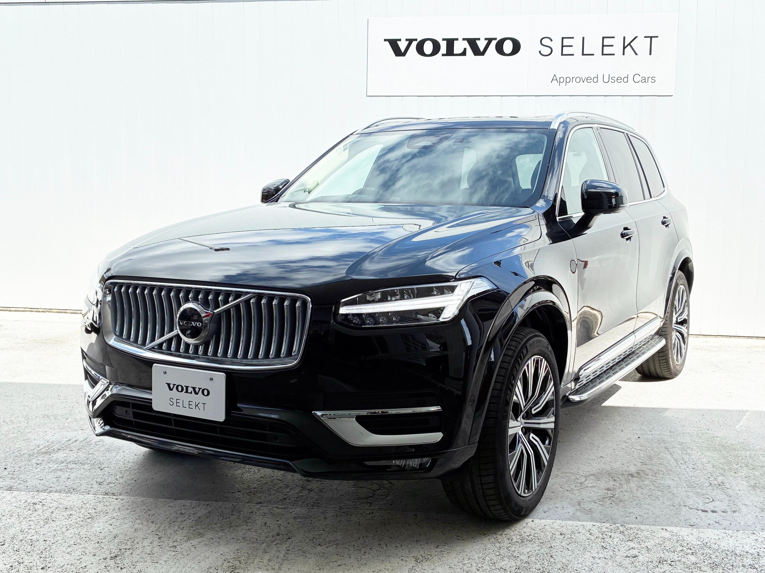 Volvo XC90 Ultimate B5 AWD 4WD 2025 Model VOLVO SELEKT Demo Car
