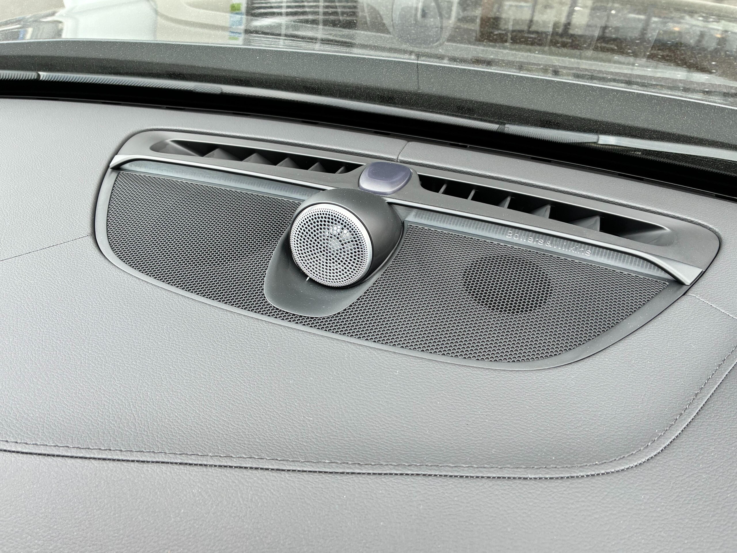 2024 Volvo Xc90 — photo 3