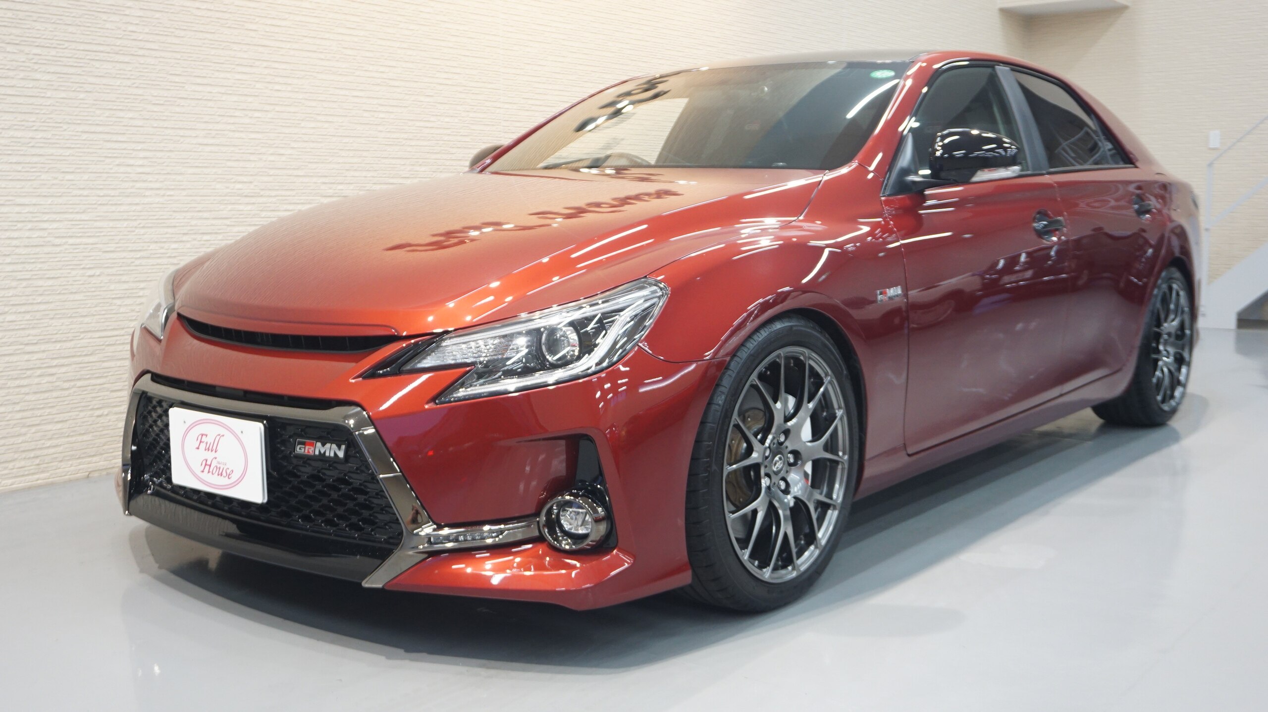 Toyota Mark X 3.5 GRMN Carbon Roof HKS Muffler Cold Weather Package — photo 7