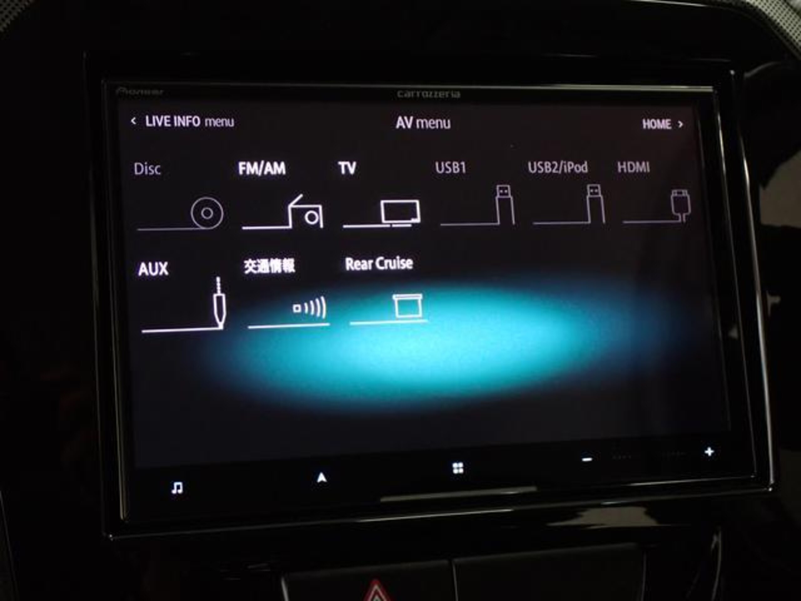 Suzuki Escudo 1.5 4WD with Navigation, ETC, Dashcam, LED, and Inspection — photo 7