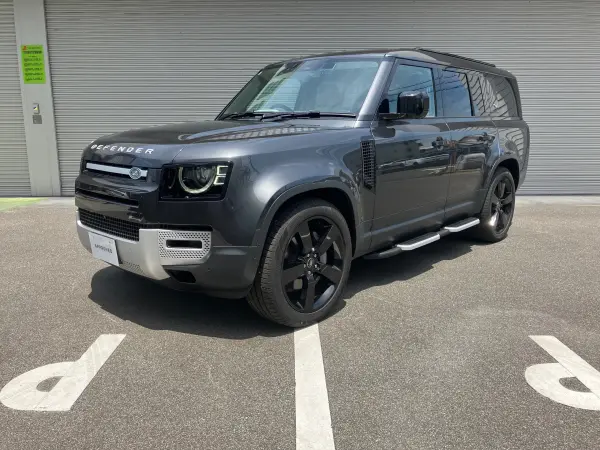 2024 Landrover Defender — photo 3 | Tuminion Kenya
