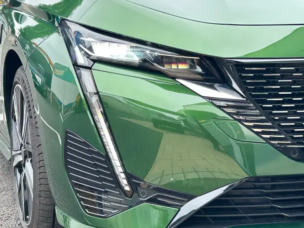 Peugeot 308 GT Hybrid Special Edition PHEV Model New Car Warranty Transferable Genuine Navigation ETC Drive Recorder Display Mirror 360° Vision Matrix LED Headlights Front Seat Heater & Steering Heater Alcantara & Tep Leather Seat (Olivine Green) — photo 9
