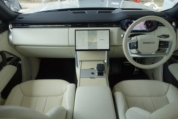 2024 Landrover Rangerover — photo 3