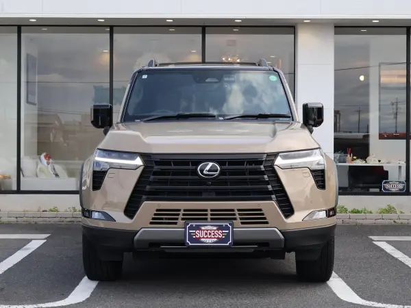 2024 Lexus Gx — photo 2