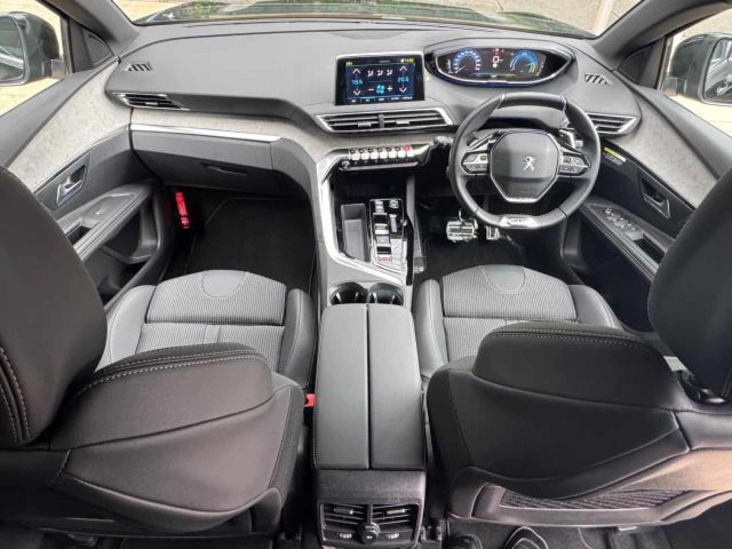 2024 Peugeot 3008 — photo 3