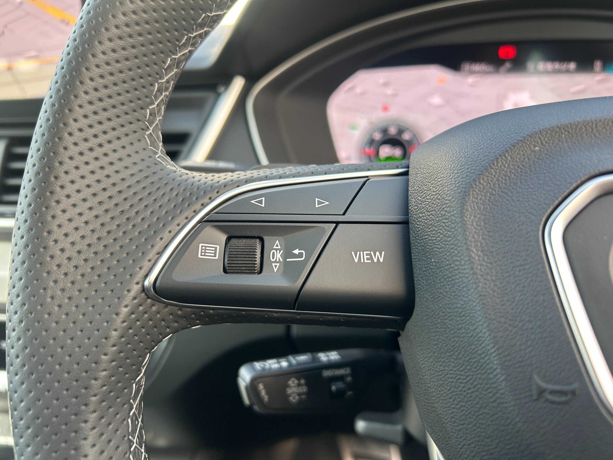 Audi Q5 40 TDI Quattro S Line Diesel Turbo 4WD — photo 9