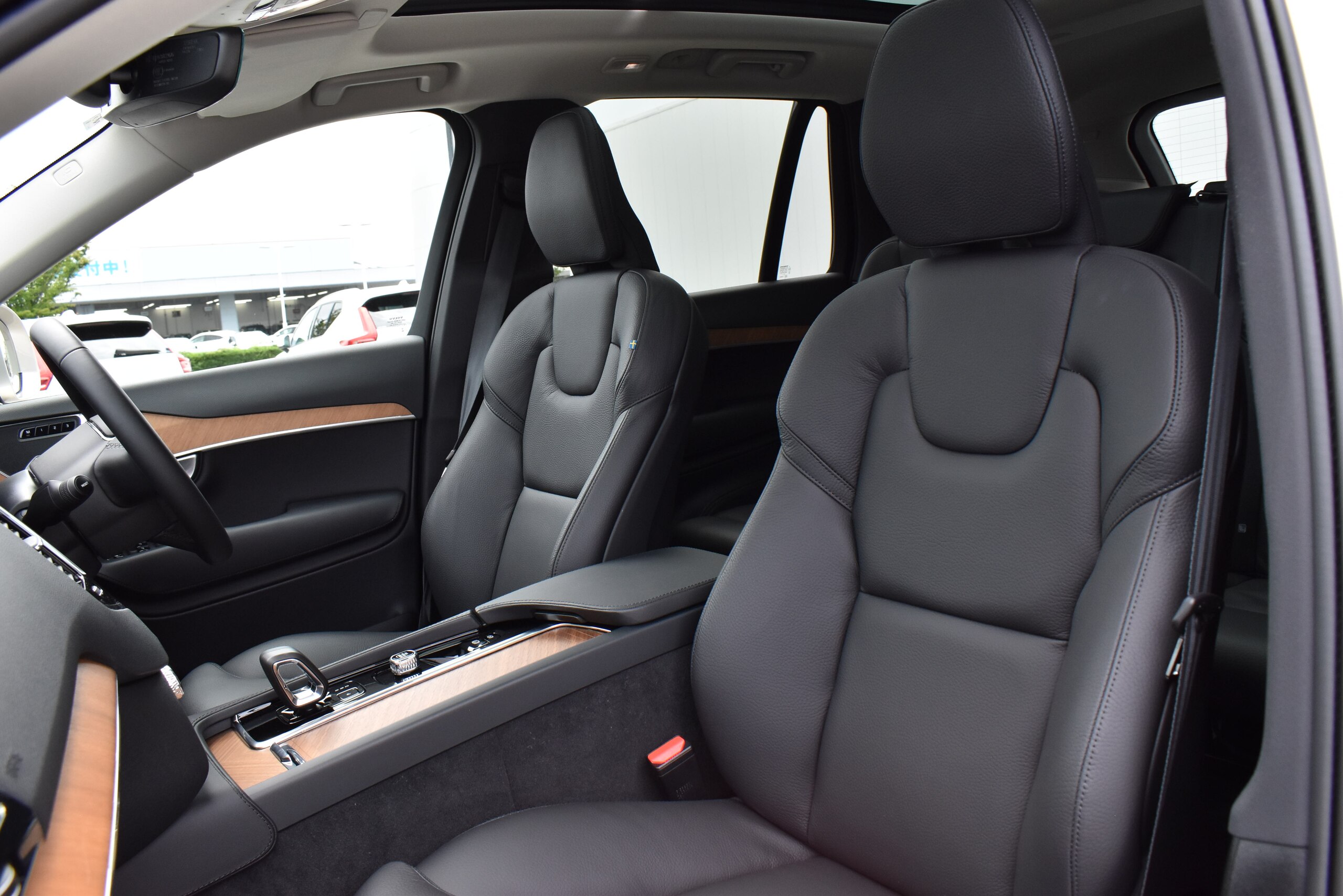 Volvo XC90 Plus B5 AWD 4WD One Owner Non-Smoking Roof Rail LED ETC — photo 7