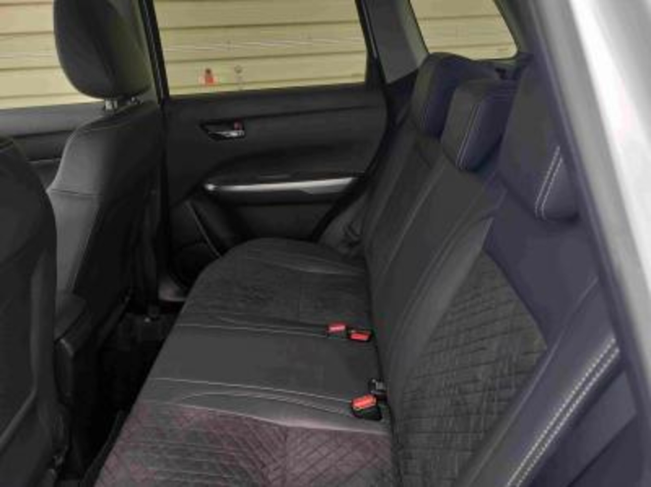 Suzuki Escudo 1.5 4WD — photo 7