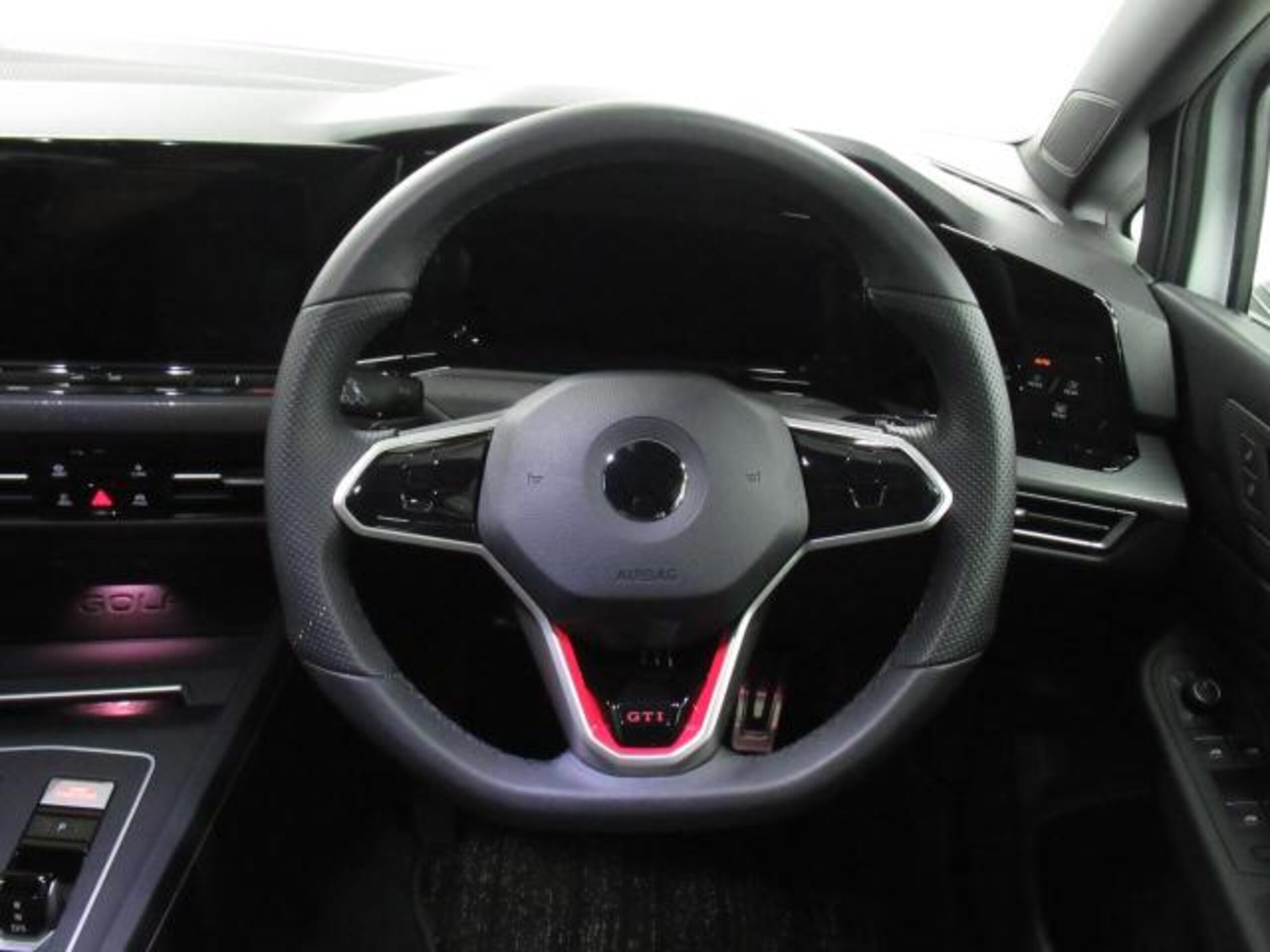 Volkswagen Golf GTI One Owner Certified Used Car with 1-Year Warranty (White) — photo 8